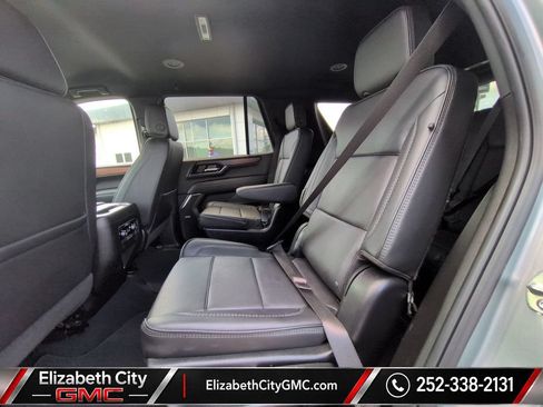 Used 2025 GMC Yukon Denali AWD/4WD image 18