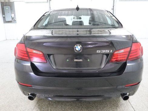 Used 2011 BMW 535i xDrive Sedan AWD/4WD image 8