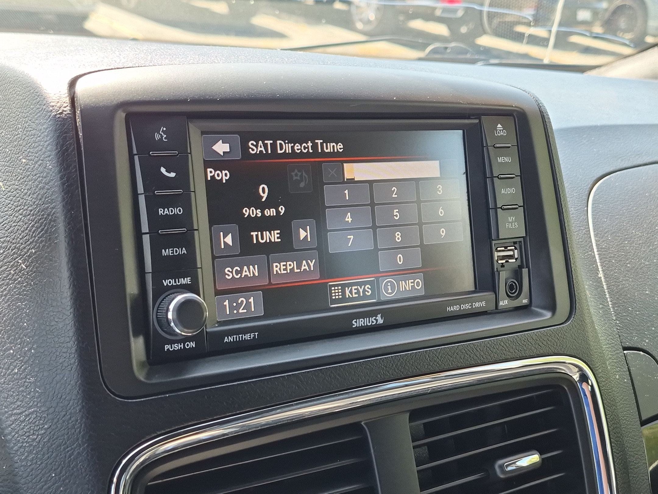 Used 2019 Dodge Grand Caravan SXT FWD image 20
