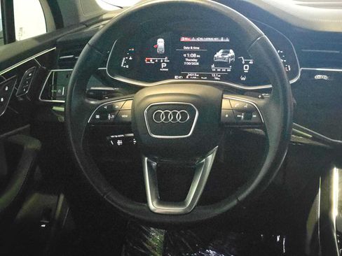 Used 2023 Audi Q7 3.0T Prestige w/ Prestige Package AWD/4WD image 21