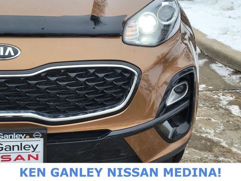 Used 2020 Kia Sportage LX image 10
