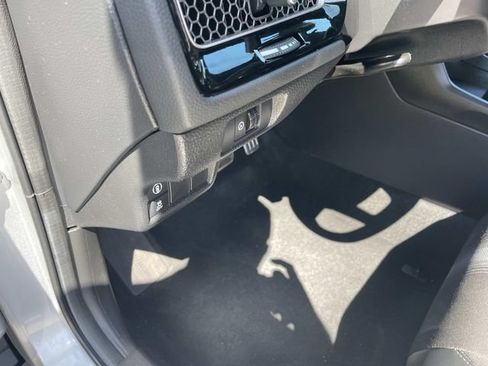 Used 2023 Honda Civic Sport image 23
