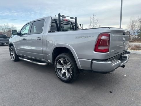 Used 2022 RAM 1500 Laramie AWD/4WD image 3
