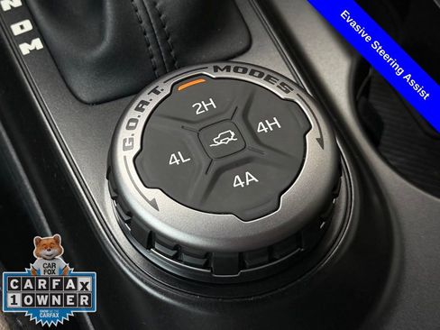 Used 2023 Ford Bronco Wildtrak image 19