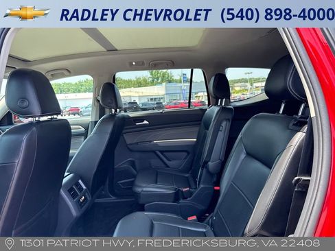 Used 2022 Volkswagen Atlas SEL image 13