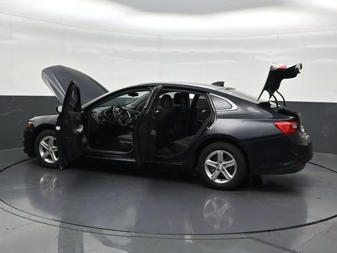 Used 2023 Chevrolet Malibu LS FWD image 34