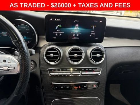 Used 2022 Mercedes-Benz GLC 300 image 22