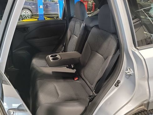 Used 2025 Subaru Forester Premium AWD/4WD image 7