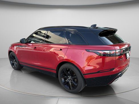 Used 2019 Land Rover Range Rover Velar R-Dynamic SE AWD/4WD image 5