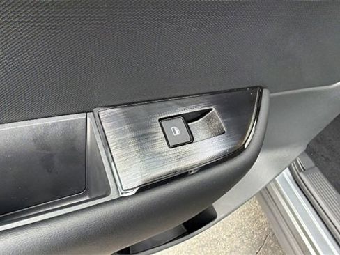 New 2026 Nissan Rogue S image 15