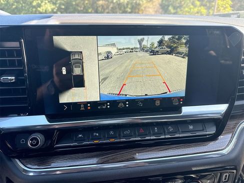 New 2025 Chevrolet Silverado 1500 LT Trail Boss w/ Convenience Package II image 28