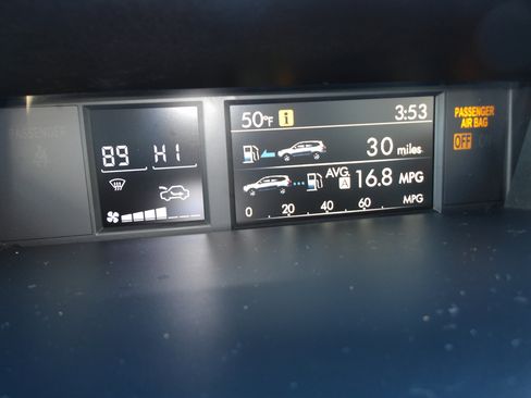 Used 2016 Subaru Forester 2.5i Touring w/ Eyesight & Navigation System image 20