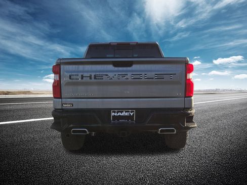 Used 2024 Chevrolet Silverado 1500 LT Trail Boss w/ Convenience Package II image 21