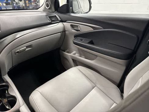Used 2018 Honda Pilot EX-L image 13