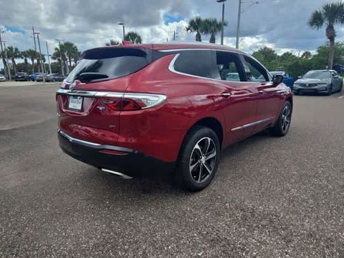 Used 2022 Buick Enclave Essence w/ Sport Touring Edition AWD/4WD image 8