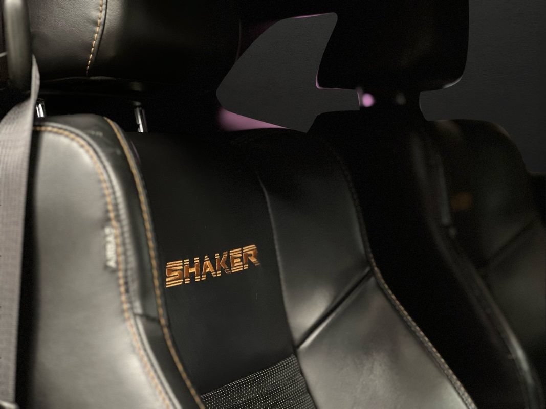 Used 2015 Dodge Challenger R/T Plus RWD image 23