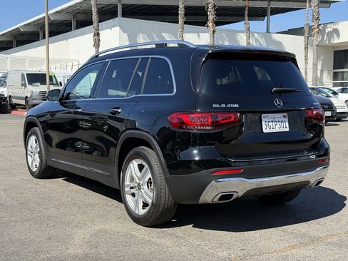 Certified 2023 Mercedes-Benz GLB 250 4MATIC image 8