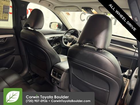 Used 2019 INFINITI QX50 Essential w/ Premium Heat Package AWD/4WD image 16