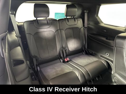 Used 2024 Jeep Grand Cherokee L Altitude AWD/4WD image 27