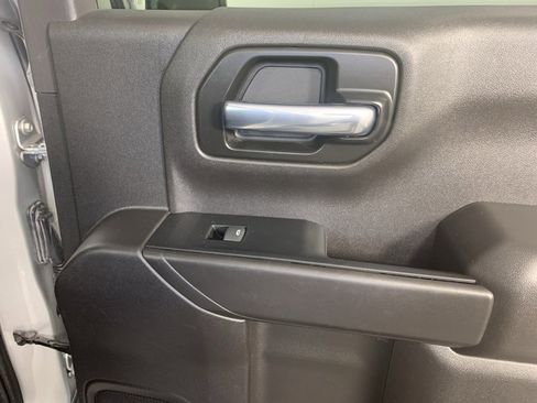 Used 2021 Chevrolet Silverado 1500 Custom image 36