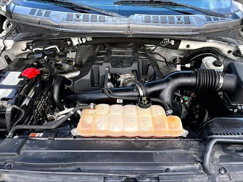 Used 2016 Ford F150 Lariat w/ Trailer Tow Package image 30