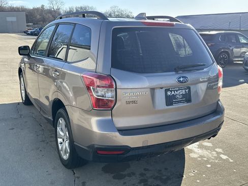 Used 2016 Subaru Forester 2.5i Premium w/ All-Weather Package image 4