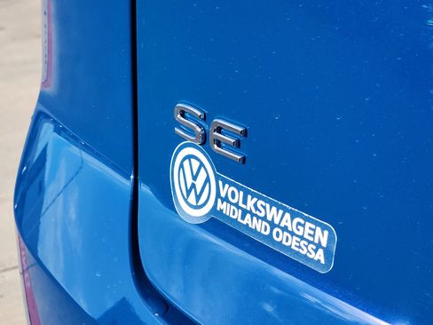 New 2026 Volkswagen Atlas Cross Sport SE image 10