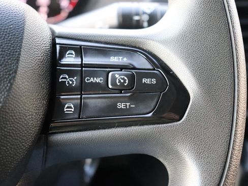 Used 2025 RAM ProMaster 2500 w/ Convenience Group image 29