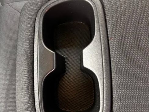 Used 2025 Toyota Corolla LE FWD image 27