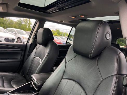 Used 2017 Buick Enclave Premium FWD image 15
