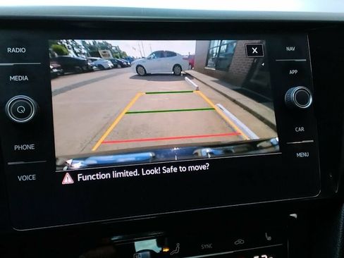Used 2021 Volkswagen Arteon SE FWD image 23