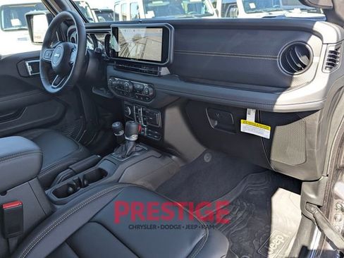 New 2025 Jeep Wrangler Rubicon 392 image 31