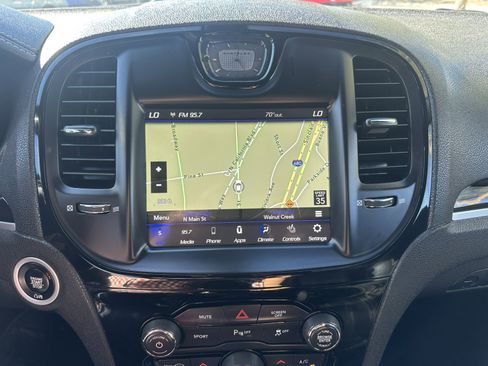 Used 2022 Chrysler 300 S image 25