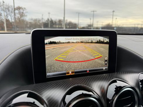 Used 2018 Mercedes-Benz AMG GT R image 32