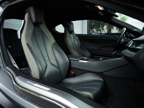 Used 2017 BMW i8 AWD/4WD image 19