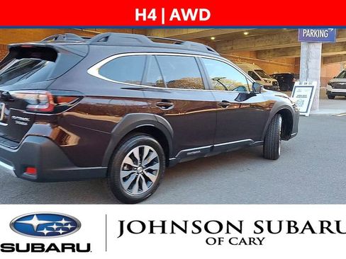 Used 2024 Subaru Outback Limited image 9
