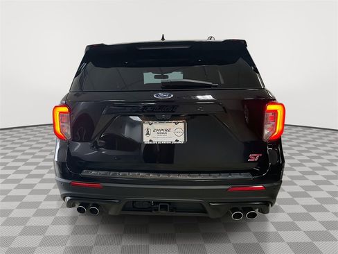 Used 2022 Ford Explorer ST image 4