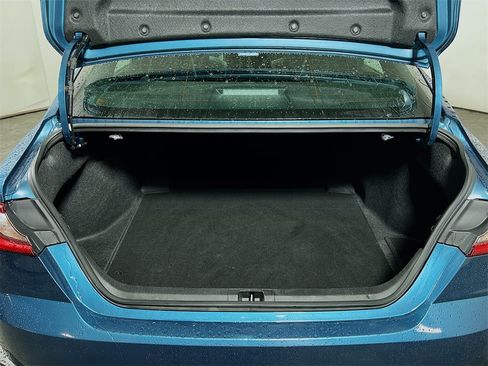 Certified 2025 Toyota Camry SE image 23