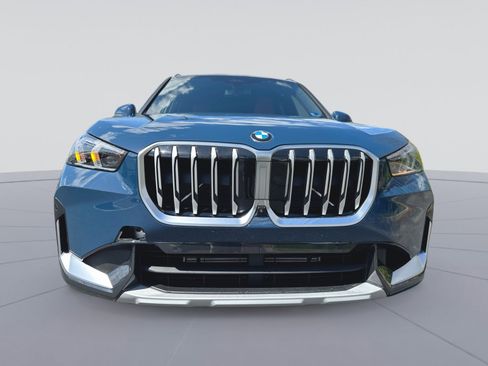 New 2026 BMW X1 xDrive28i w/ Technology Package AWD/4WD image 4