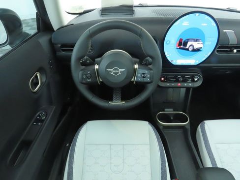 Used 2025 MINI Cooper S image 12