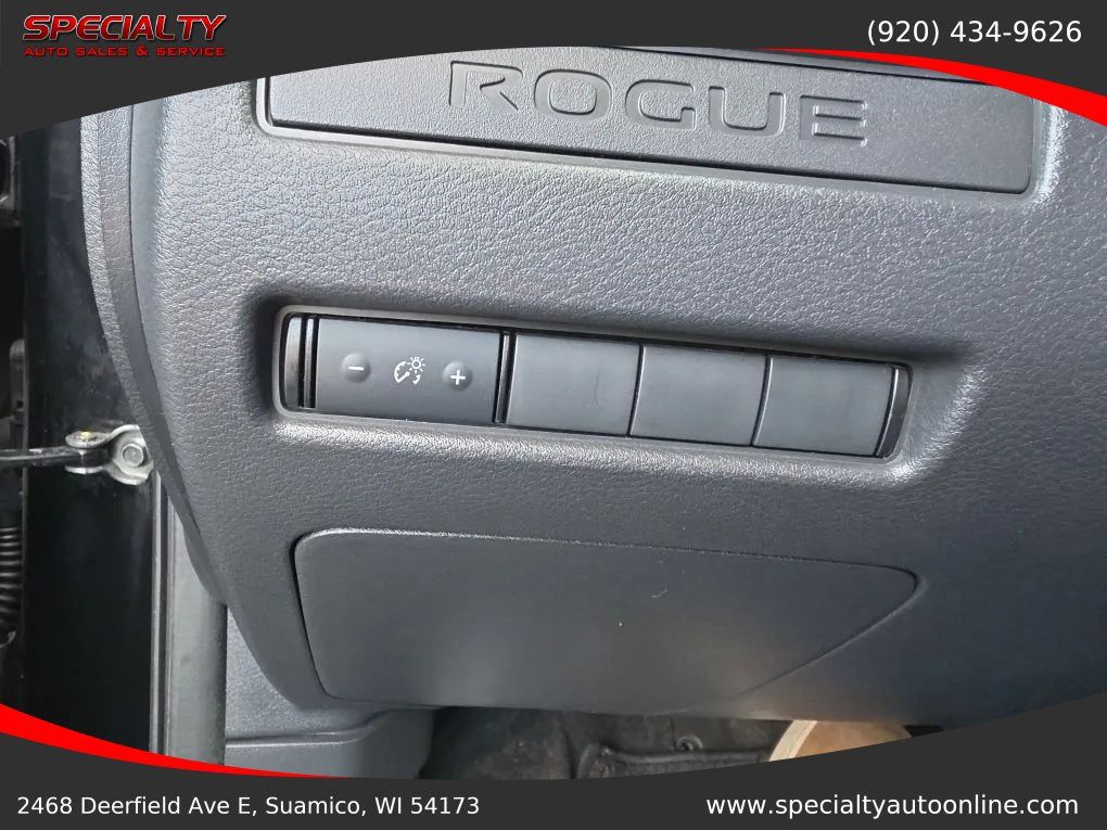 Used 2023 Nissan Rogue S AWD/4WD image 23