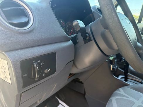 Used 2012 Ford Transit Connect XLT image 17