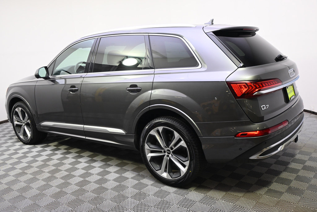 Used 2022 Audi Q7 3.0T Premium Plus AWD/4WD image 3