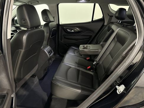 Used 2022 GMC Terrain SLT image 21