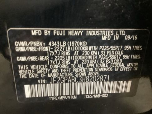 Used 2017 Subaru Crosstrek 2.0i Premium image 37