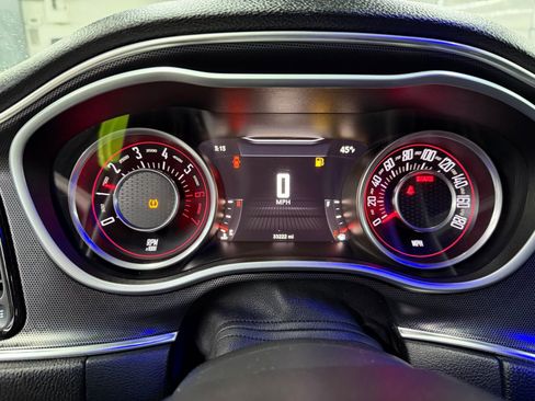 Used 2015 Dodge Challenger R/T Scat Pack w/ Leather Interior Group image 14