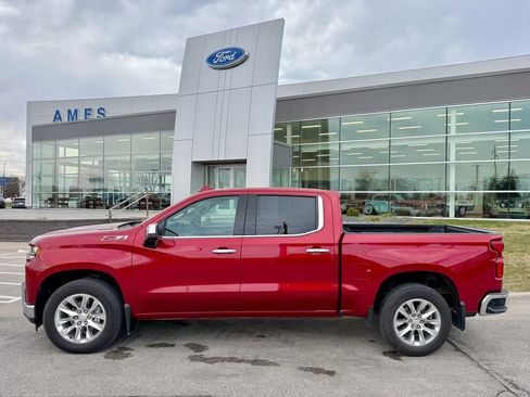 Used 2021 Chevrolet Silverado 1500 LTZ w/ Technology Package image 3