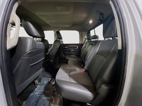 Used 2016 RAM 2500 Laramie AWD/4WD image 18