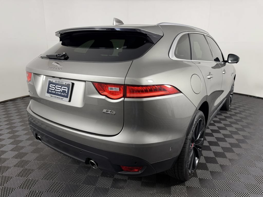 Used 2019 Jaguar F-PACE Portfolio AWD/4WD image 9