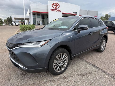 Used 2021 Toyota Venza XLE w/ Softex Package AWD/4WD image 1